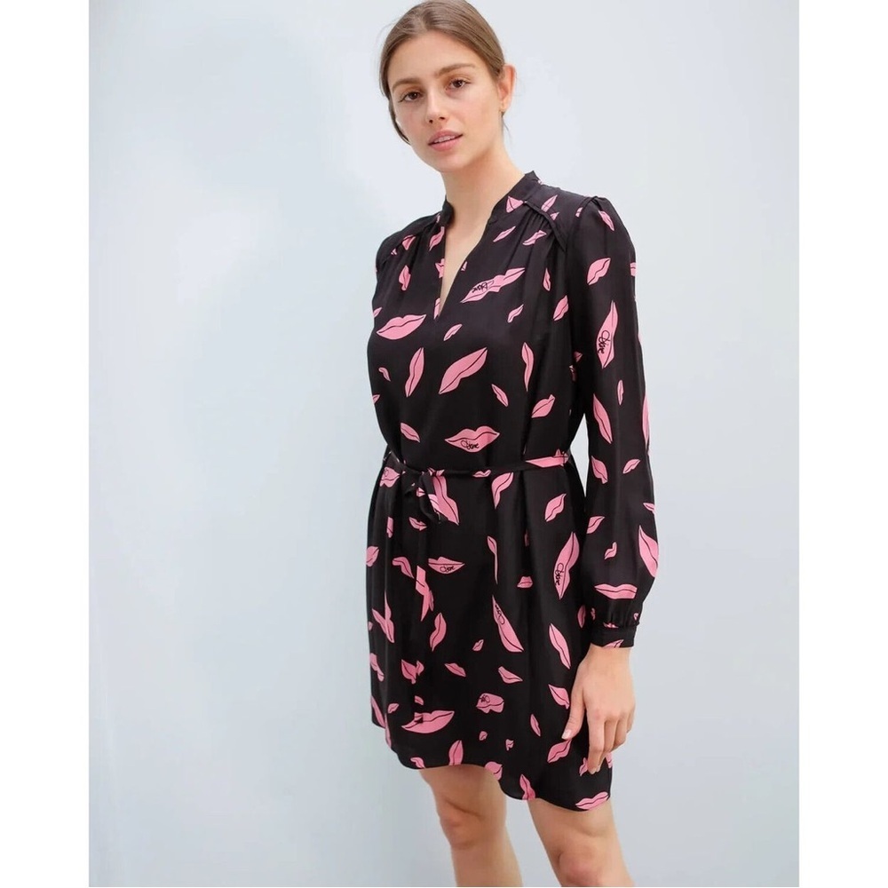 DIANE VON FURSTENBERG GLENDA BLACK DRESS FALLING PINK LIPS Size XS
